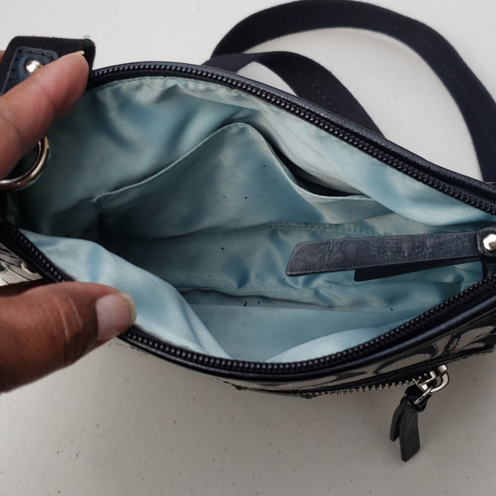 Handbag - Picture 2 of 2